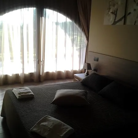 Agrialloggi La Palazzina Frühstückspension 3*